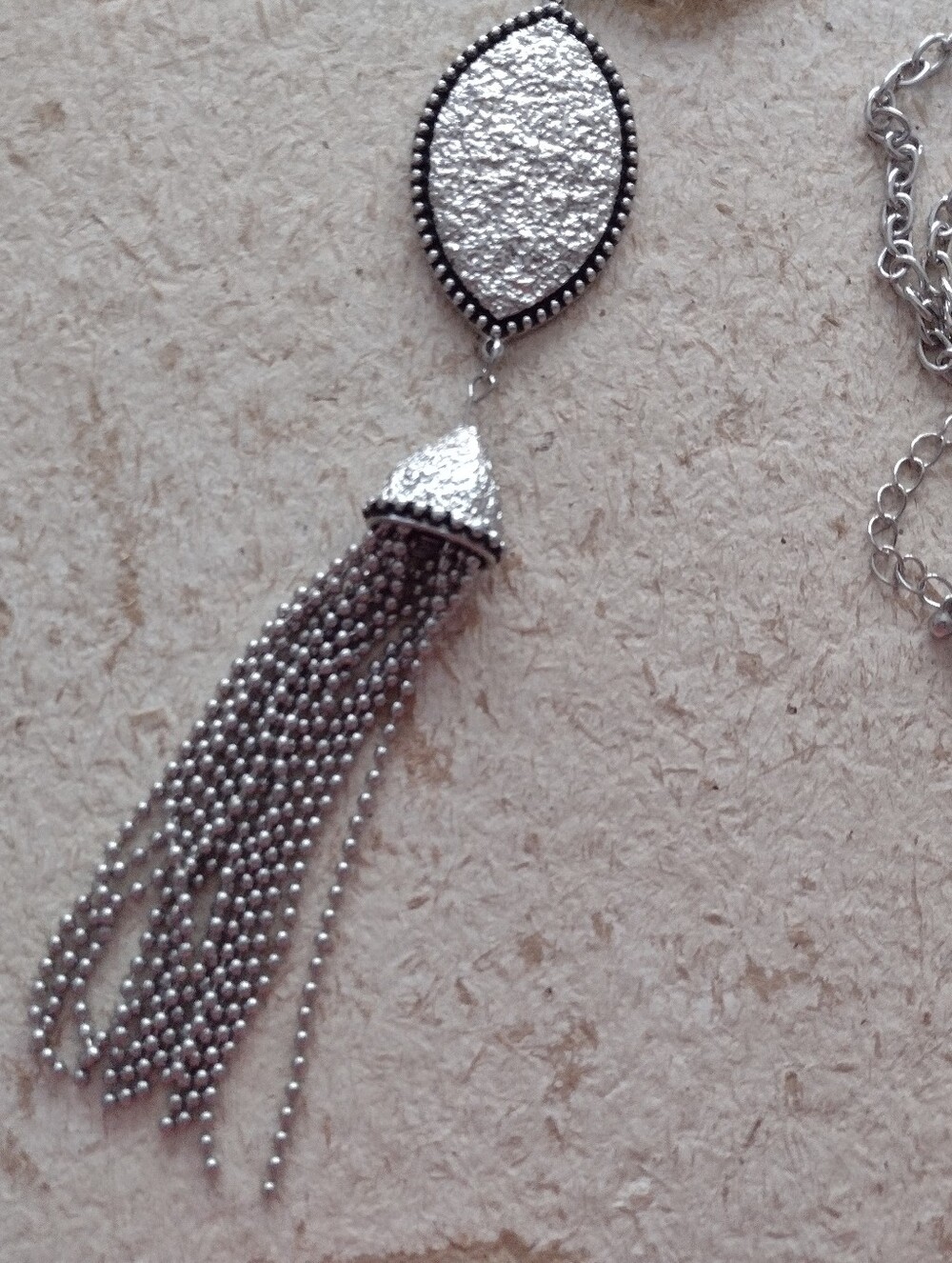 Necklace - Picture 3 of 9